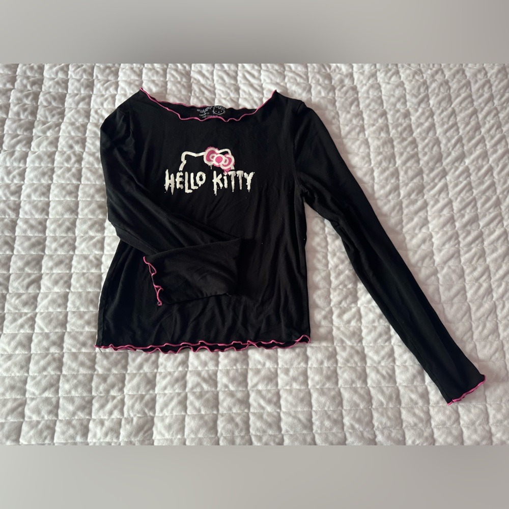 Hello Kitty and Friends long sleeve Croptop